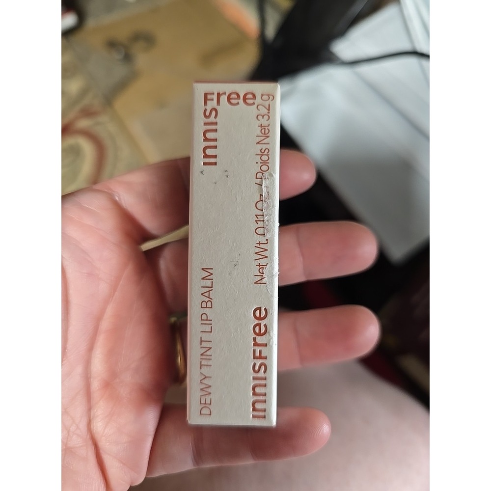 INNISFREE Dewy Tint Lip Balm 0.11 Oz NIB #3 Love Beige Exp 02-2028 K69012